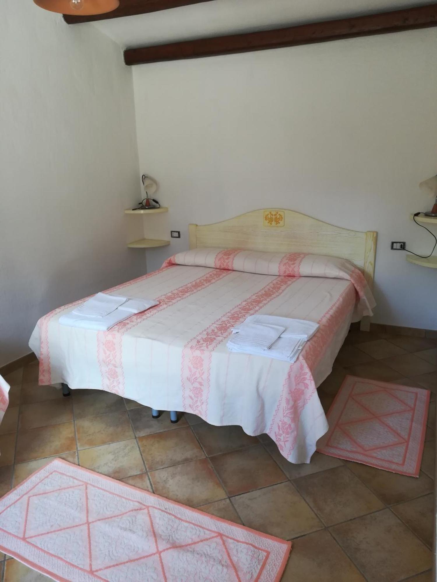 Agriturismo Donnolu Tertenìa Zimmer foto